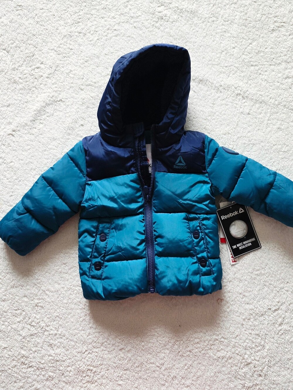 New Reebok Baby / Toddler winter Heavyweight Puffer Jacket with Hood, 12m, 2t